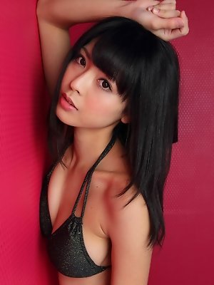 Sakura Sato Asian is so hard to resist in hot lingerie and heels